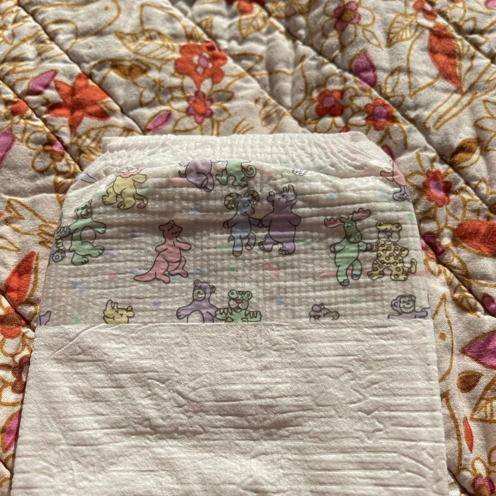 Vintage Huggies Size 3 Ultratrim 1993 USA Diaper Circus Bear Rhino Plastic Print